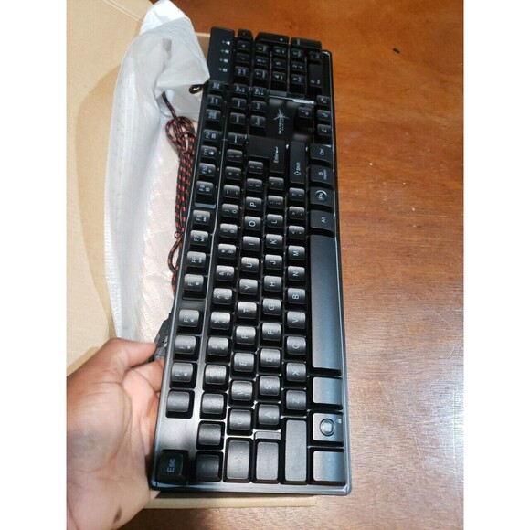 SkyTech Gaming Keyboard K-1000 Rainbow Backlight Breathing Effect Like New - Picture 2 of 9